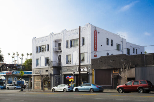 003 1461 Sunset Blvd